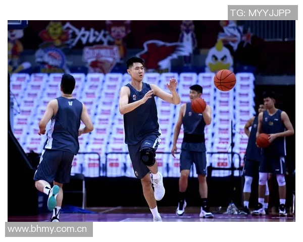 武汉篮球队整体压制革新探讨与未来发展展望